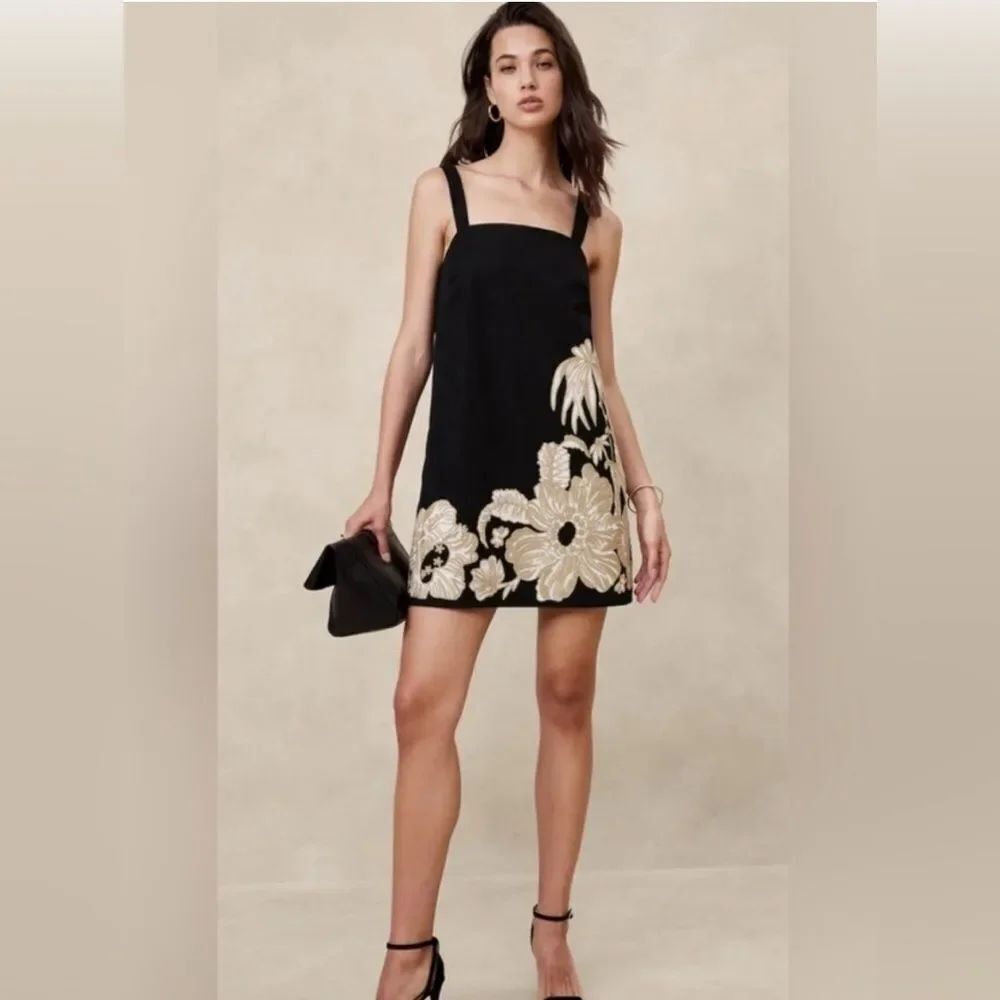 Banana Republic Black and Gold Embroidered Linen Dress MP